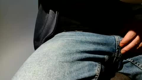 your_tipie online show from April 14, 2026, 9:37 am