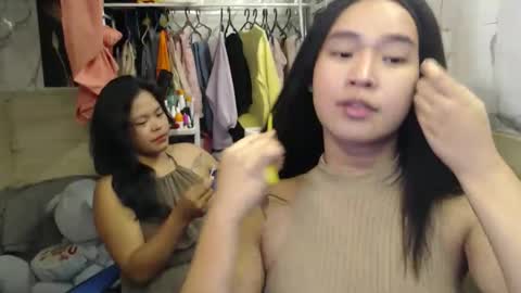 your_twinkletoes18 online show from April 14, 2026, 8:42 am