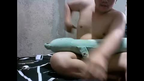 yourasian_lover29 online show from April 20, 2026, 7:11 am