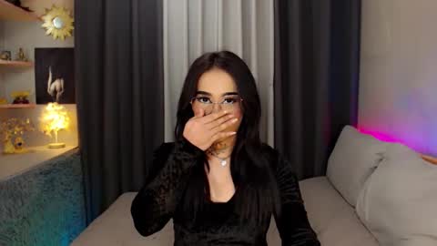 kim online show from January 21, 2025, 11:13 pm