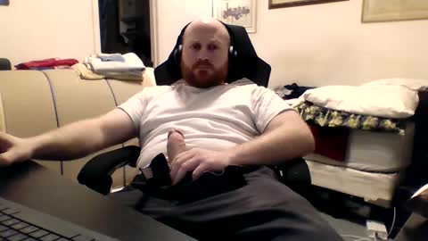 yourbewbs online show from December 11, 2024, 5:10 am