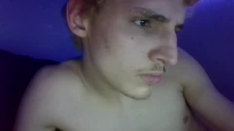 yourbitch1762 online show from February 17, 2025, 3:25 am