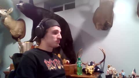 yourbitch1762 online show from February 18, 2026, 12:39 am