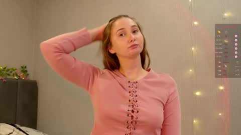 creamysister online show from November 7, 2025, 9:53 am