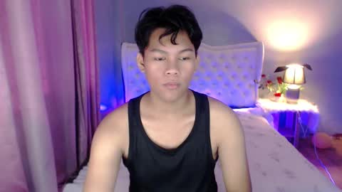 HEN online show from November 3, 2025, 10:53 pm