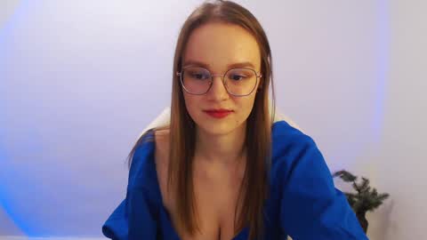 Lana online show from January 18, 2025, 9:13 pm