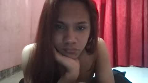 Snapshot of yourehot_princess chatting on June 5, 2026, 2:29 am yourehot_princess online show from June 5, 2026, 2:29 am