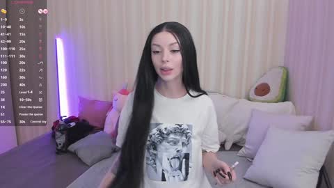 Mary online show from January 22, 2025, 7:46 am