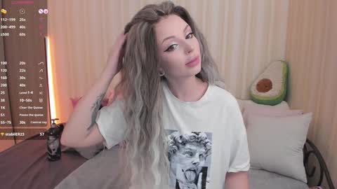 Mary online show from February 8, 2025, 7:59 am