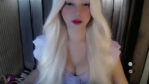 maureen love you online show from October 9, 2025, 8:18 pm