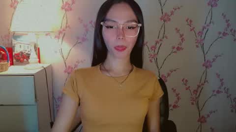 RICCIE MAE online show from September 10, 2025, 2:55 am