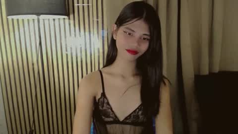 Vivian online show from November 27, 2025, 8:49 am