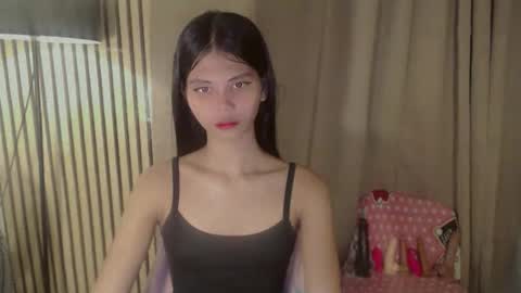 Vivian online show from February 19, 2026, 2:46 pm