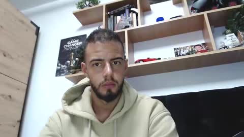 yourfavoritetallboy online show from November 5, 2025, 1:27 am