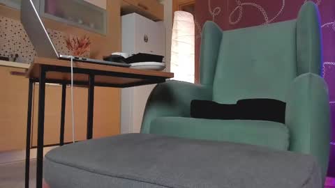 Maria online show from March 2, 2025, 1:05 pm