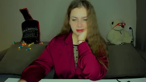 yourgem__ online show from December 3, 2025, 2:41 am