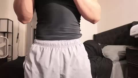 yourguuy21 online show from April 5, 2026, 8:22 am