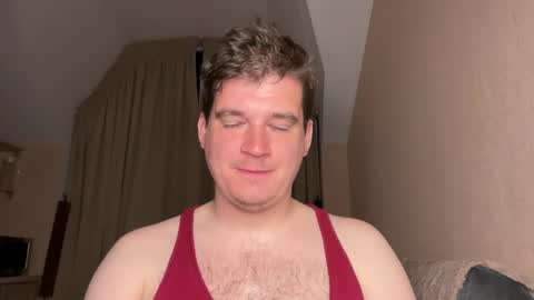 Snapshot of yourhairybuddy chatting on April 12, 2026, 8:14 pm Andrey online show from April 12, 2026, 8:14 pm