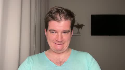 Snapshot of yourhairybuddy chatting on May 17, 2026, 8:27 pm Andrey online show from May 17, 2026, 8:27 pm