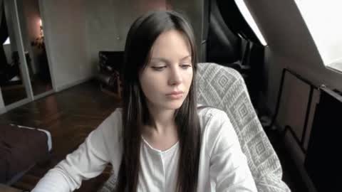 Aida online show from September 21, 2025, 7:32 am