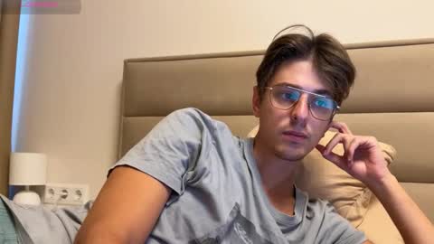 Chris online show from October 20, 2025, 6:36 am