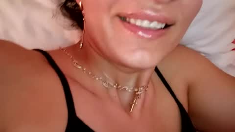 Snapshot of yourjessywet chatting on July 19, 2026, 5:00 am yourjessywet online show from July 19, 2026, 5:00 am