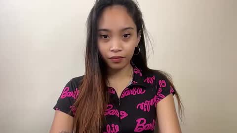 Lia3 online show from June 9, 2026, 4:02 am