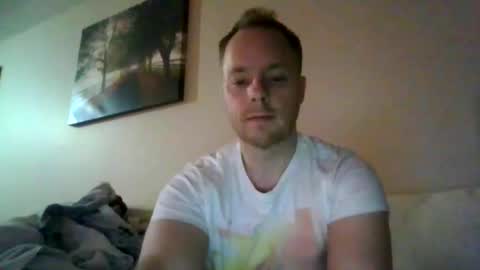 yourlove8523 online show from April 10, 2026, 9:25 am