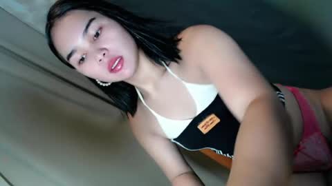 yourlove_dannica online show from April 19, 2026, 10:47 am