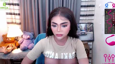 Snapshot of yourloveable chatting on November 16, 2025, 7:30 pm CHARLOTTE online show from November 16, 2025, 7:30 pm