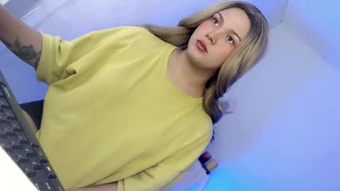 PEARL online show from March 22, 2026, 1:42 am