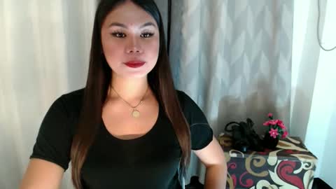 ALPHA DOM. QUEEN JASMINE online show from January 19, 2026, 11:58 am