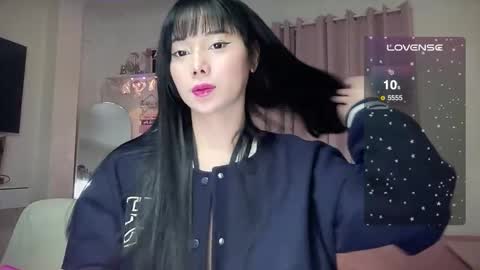 yournaughtyprincessx online show from February 14, 2026, 9:50 am