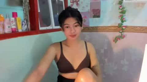 Snapshot of yourprettytrish chatting on May 12, 2026, 6:38 pm Trish online show from May 12, 2026, 6:38 pm