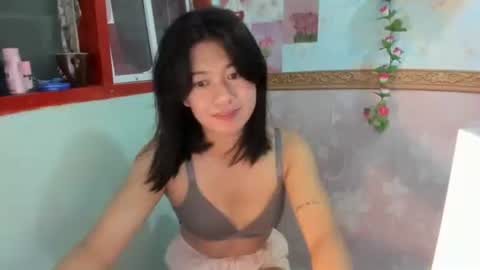 Snapshot of yourprettytrish chatting on May 26, 2026, 6:48 pm Trish online show from May 26, 2026, 6:48 pm