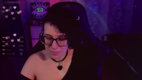 Yours Cosmic online show from November 6, 2025, 11:00 am