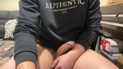 yoursexydaddy692 online show from March 2, 2025, 6:19 pm