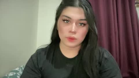 LALA online show from April 22, 2026, 5:47 pm