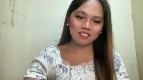 yourspecialgirl_rhea online show from March 17, 2026, 4:28 am