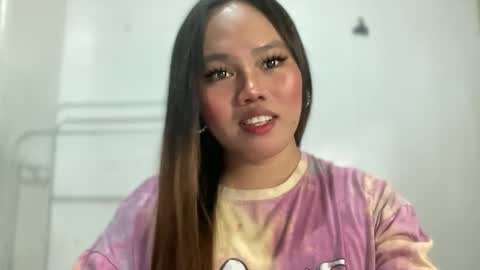 yourspecialgirl_rhea online show from April 22, 2026, 12:28 pm