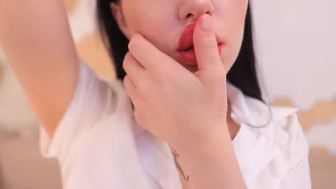 yourstarnmoon online show from October 10, 2025, 5:50 am