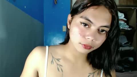 yoursweetfucking_andrea online show from December 14, 2025, 11:59 am