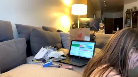 Snapshot of yoursxxxxx chatting on January 25, 2025, 11:00 pm Alison online show from January 25, 2025, 11:00 pm