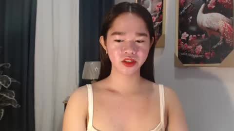 yourtinybunny online show from September 12, 2025, 10:15 am