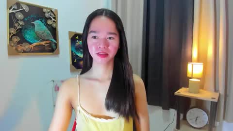 Snapshot of yourtinybunny chatting on April 25, 2026, 12:41 pm yourtinybunny online show from April 25, 2026, 12:41 pm