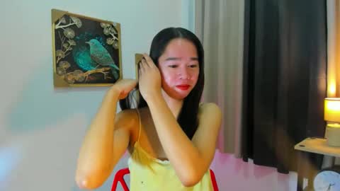 Snapshot of yourtinybunny chatting on May 11, 2026, 10:21 am yourtinybunny online show from May 11, 2026, 10:21 am