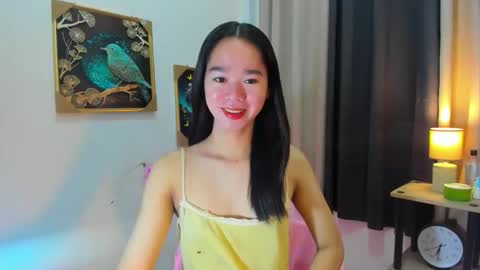 Snapshot of yourtinybunny chatting on May 22, 2026, 9:59 am yourtinybunny online show from May 22, 2026, 9:59 am