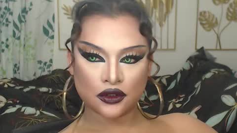 Snapshot of yourtrannyqueenxxx chatting on October 5, 2025, 1:04 am Anastacia Grey online show from October 5, 2025, 1:04 am