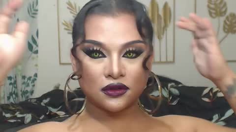 Snapshot of yourtrannyqueenxxx chatting on November 11, 2025, 1:49 am Anastacia Grey online show from November 11, 2025, 1:49 am