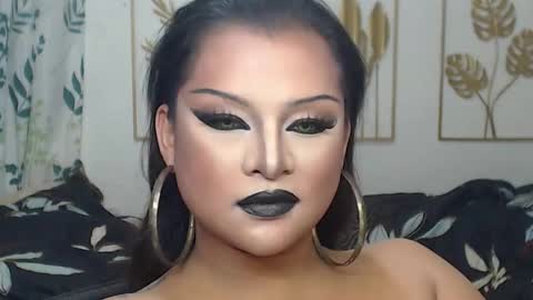 Snapshot of yourtrannyqueenxxx chatting on November 24, 2025, 1:27 am Anastacia Grey online show from November 24, 2025, 1:27 am